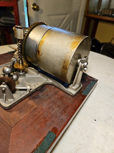 Antiguo Victor Victrola Puerta L VV-XVI Motor de Diente de Salto Rendimiento Tocadiscos-Funciona - Imagen 19 de 20