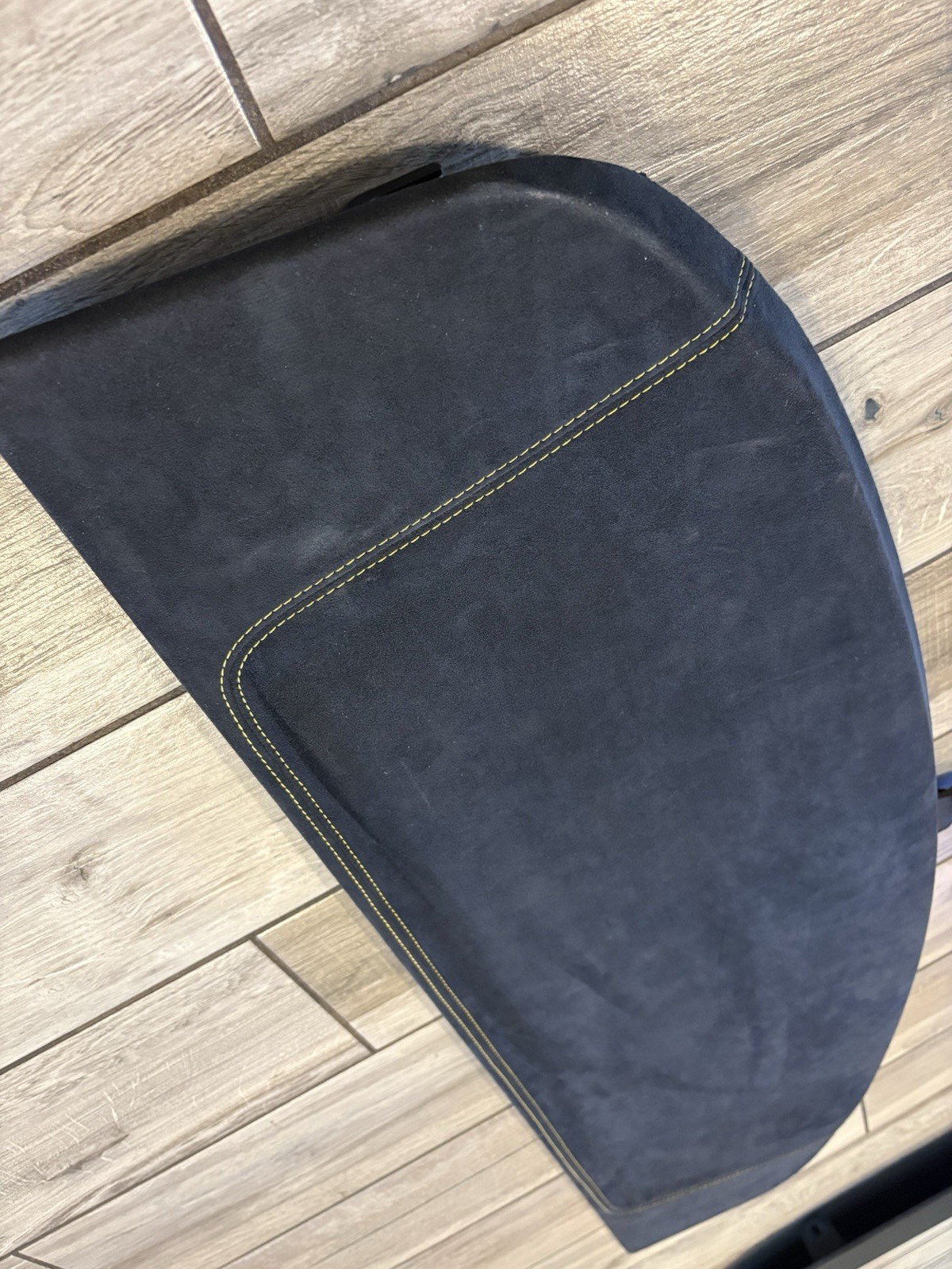 2018-2023 Lamborghini Urus Rear Cargo Cover Parcel Shelf Tray OEM Yellow Stitch