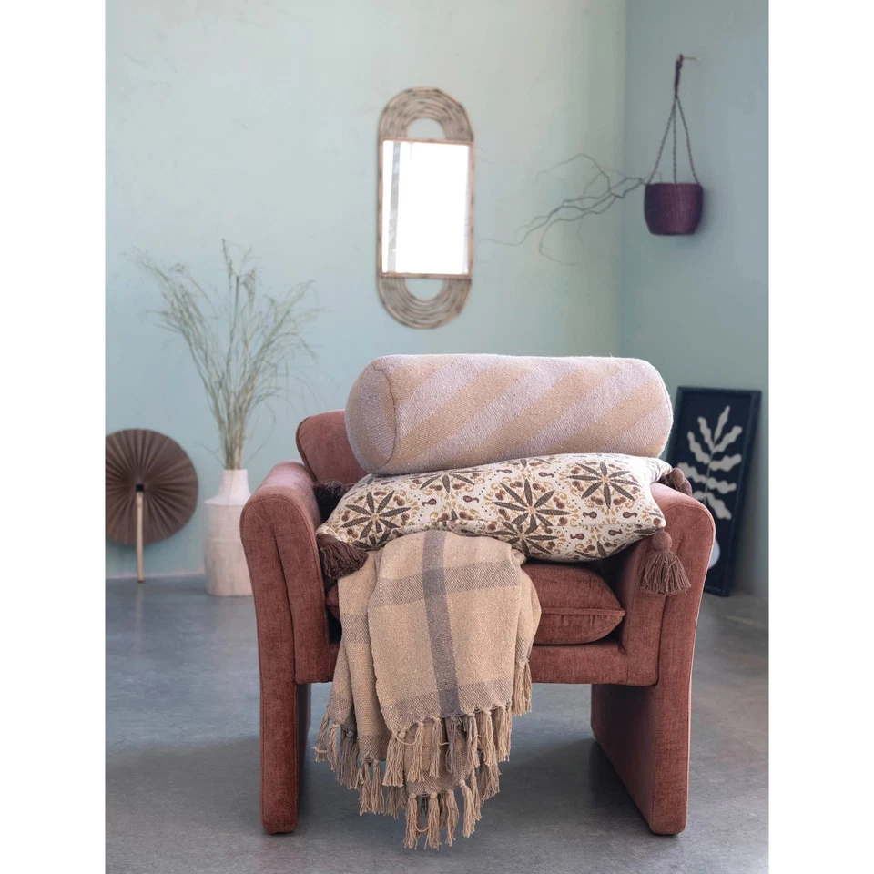 Almohada de rayas tejidas con refuerzo de mezcla de algodón reciclado, 22" L x 8" W x 0" H, púrpura Foto 2 de 4