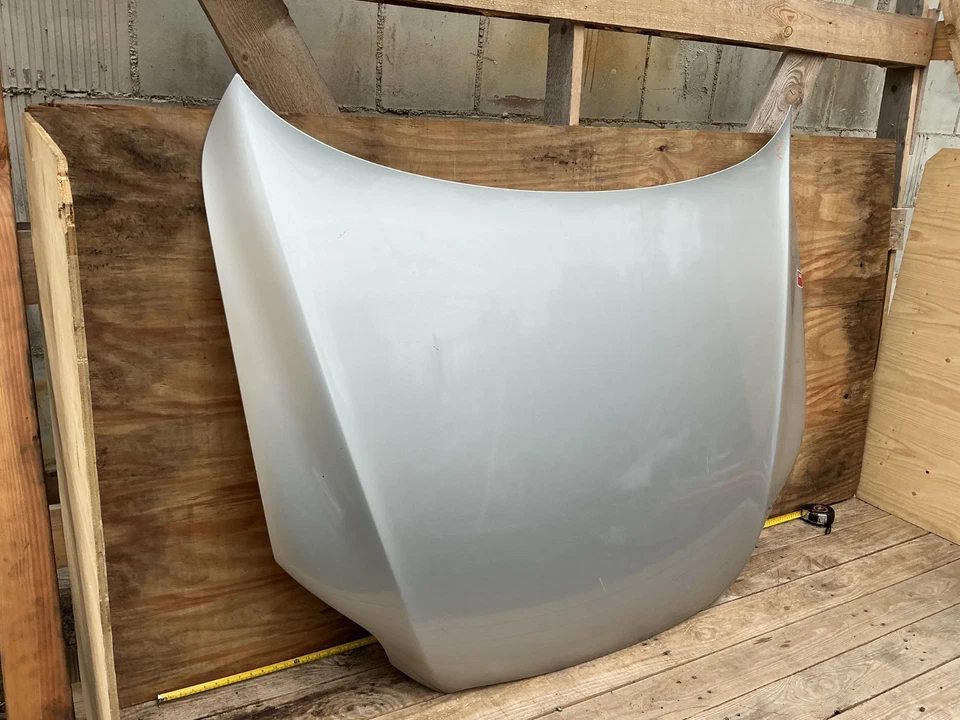 2007 - 2015 Audi Q7 3.6 Premium Front Hood Bonnet Panel Assembly OEM - Image 4 of 4