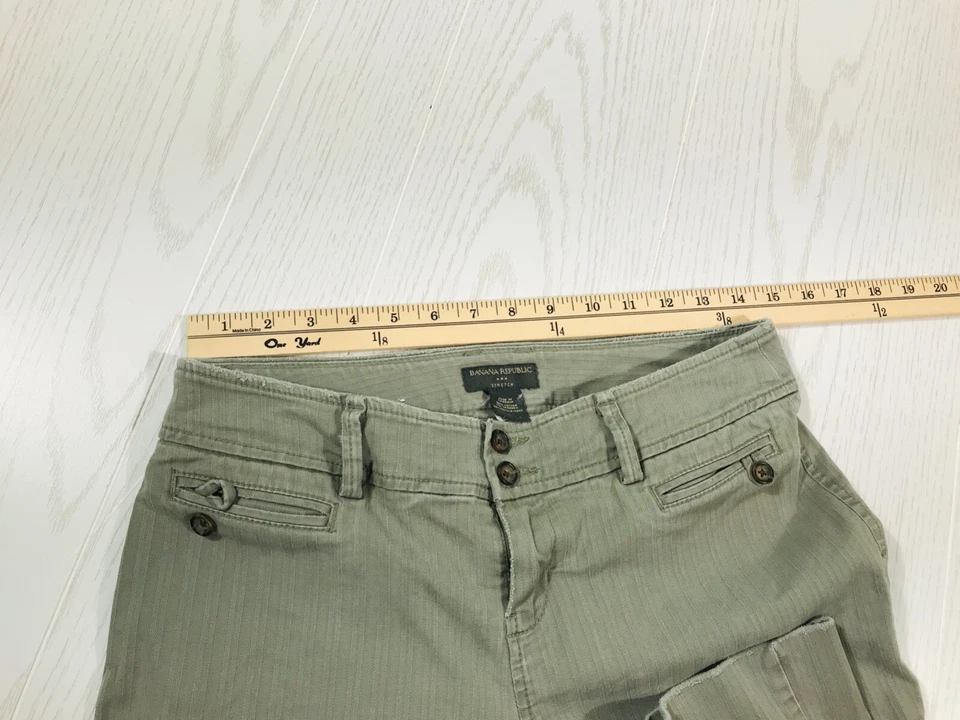 Pantalones vintage Banana Republic Bootcut para mujer 4 bolsillos verdes con solapa con botones de lona Foto 3 de 4