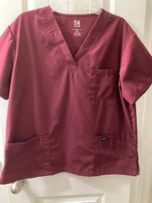 Dagacci Women's Scrubs set, Large Pre Owned, Very Good Condition, V-Neck