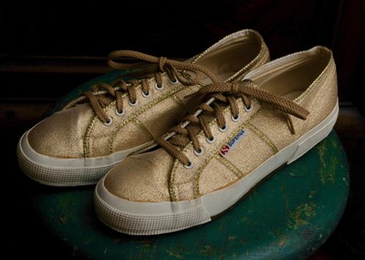 womens gold athletic shoes