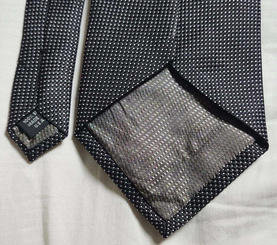 Corbata Bruno Piattelli Para Hombre Negra Pequeña Lunares 100% Seda Hecha en EE. UU. Foto 4 de 4
