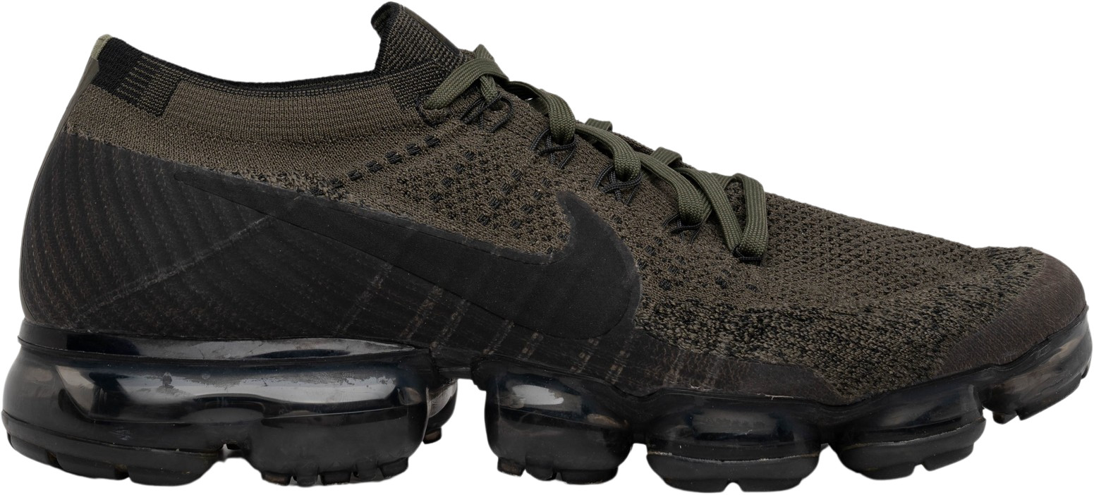 vapormax cargo khaki on feet