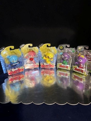 Action figure assortite Fart & Burp Ninja serie 8 attivate dal movimento - Foto 4 di 10