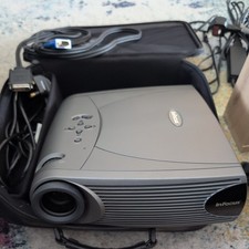 InFocus LP340B DLP Projector with all accessories 