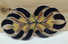 Vintage 80s  Black  Tan Enamel Interlocking Leaf Belt Buckle