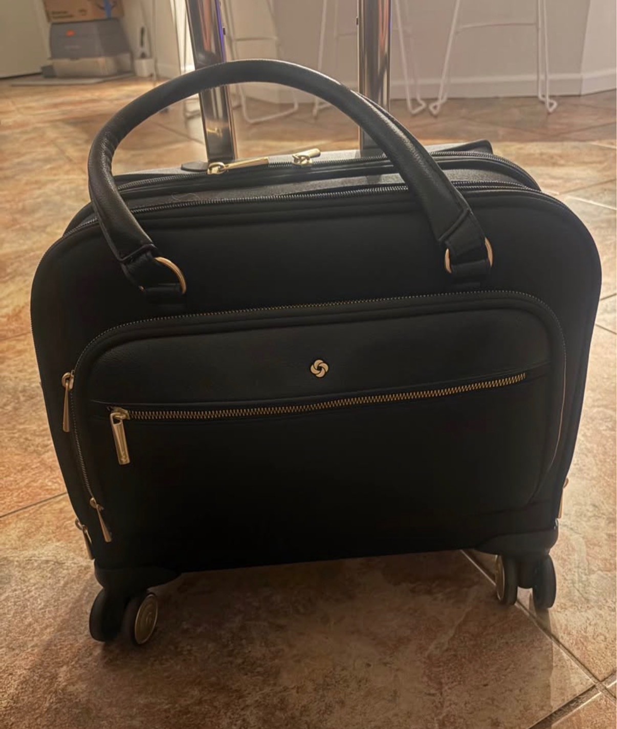 Samsonite Mobile Solutions 2 Spinner Mobile Office?