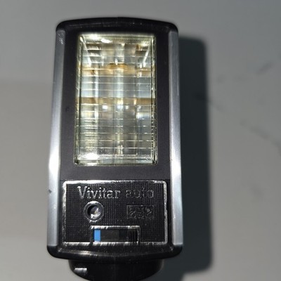 Vivitar Auto 252 Shoe Mount Hot Shoe Xenon Flash for Film & Digital Cameras