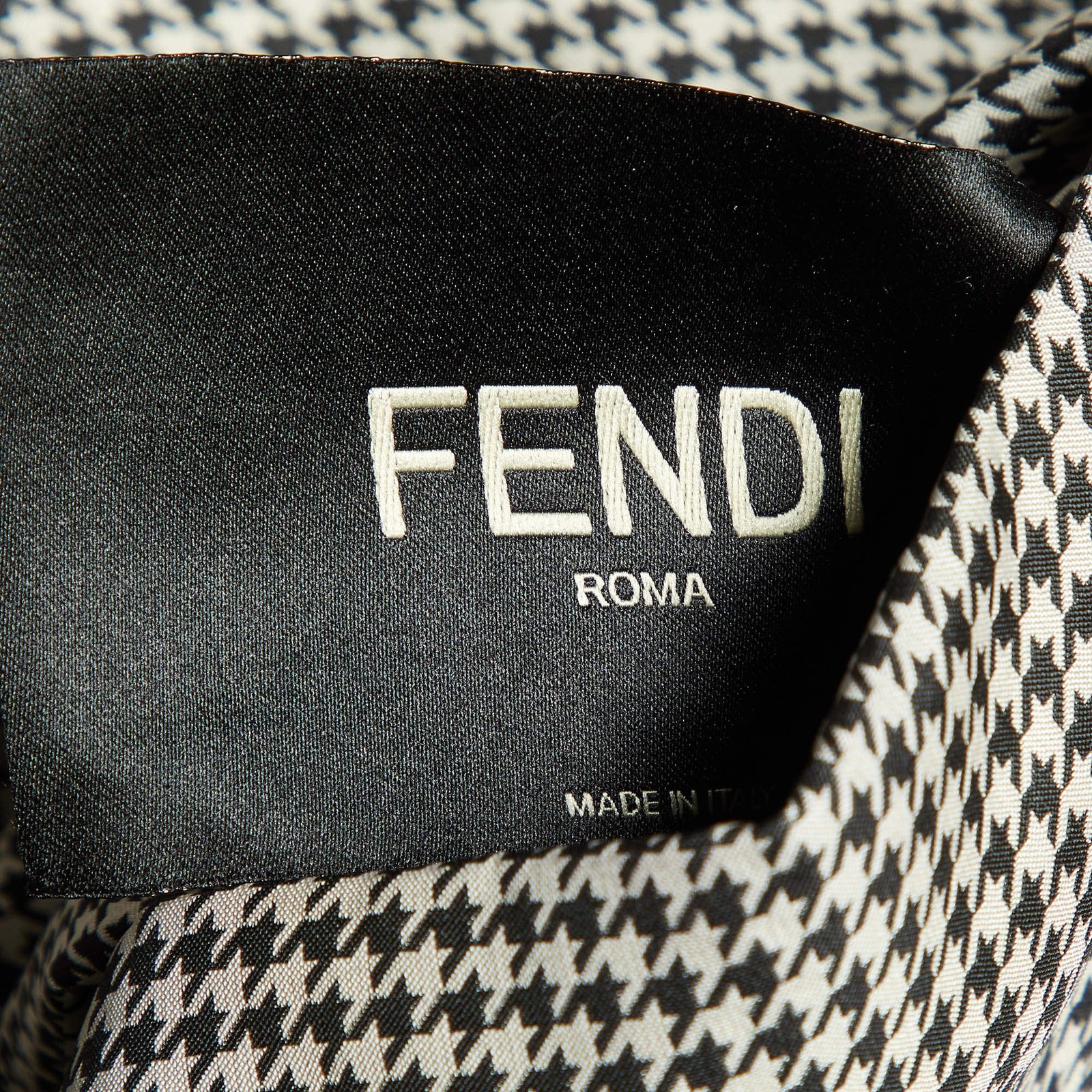 Fendi BlackWhite Houndstooth Patterned Reversible… - image 7