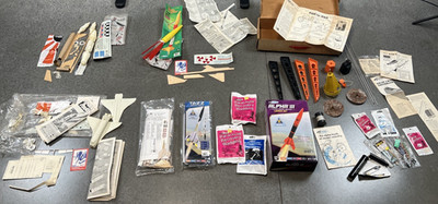 LOT Vintage Estes Rocket Helio Copter Space Shuttle 1284 Alpha III BMS Mars Toy