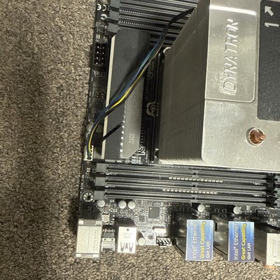 Asus WS C621E SAGE Dual LGA3647 DDR4 ECC R M.2 U.2 VGA IPMI BMC