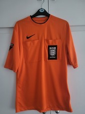Chemise arbitre Nike Ea Sports Fa orange. Taille Medium en excellent état. 