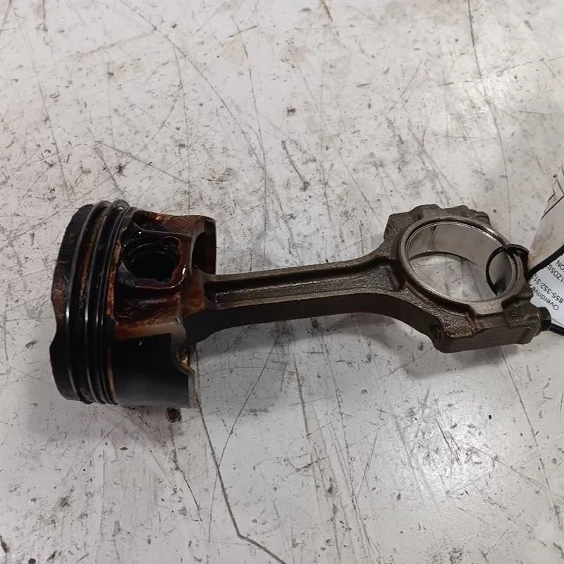 Chevy Malibu One Single Piston 2019 2020 2021 2022 2023 2024 - Image 2 of 4