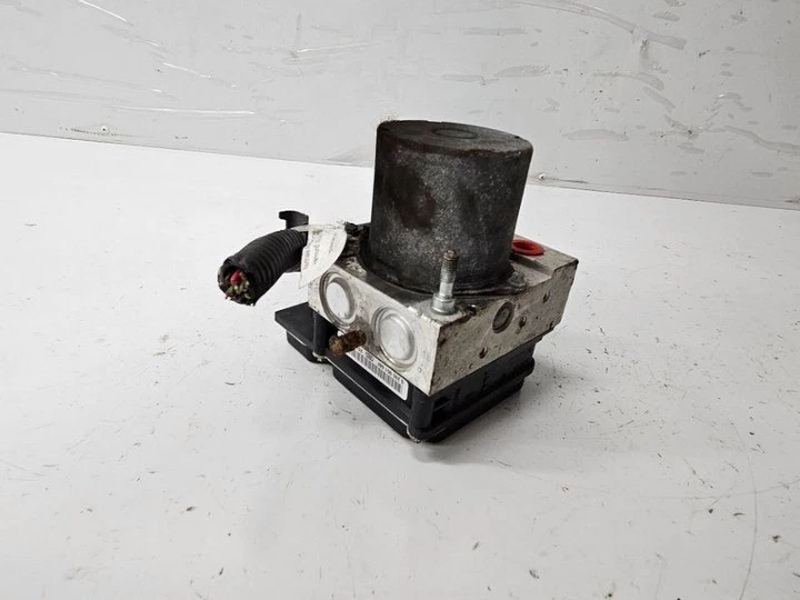 Conjunto de módulo de bomba de freno antibloqueo Ford Flex 2010-2012 ABS con garantía OEM Foto 2 de 4