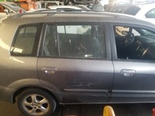 Porte arrière et accessoires Mazda PREMACY