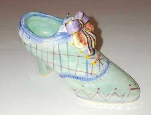 Shoe, Collectible, Vintage, decor, Ladies ceramic Victorian teal w/bow - Picture 4 of 14
