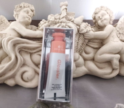 GLOSSIER CLOUD PAINT SEAMLESS CHEEK COLOR - BEAM - NEW IN BOX -  0.33 OZ.