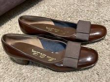 Miss DeLiso Pumps Vintage Women 5.5AA Brown- Nailed Heel- Bow