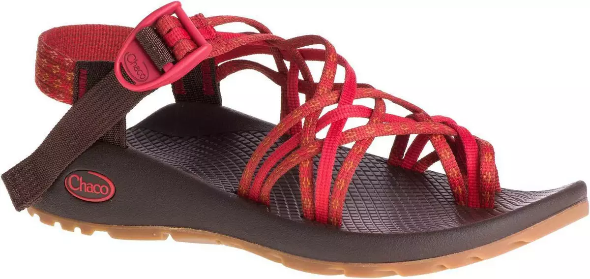 Chaco Sandals Women s Size 8 Red Skinny Strap Open Toe Water Hiking Buckle 100