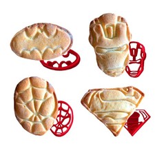 Superhero Cookie Cutters by WNF GROUP - Fun S...