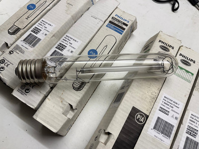 8 Stück Philips MASTER SON-T PIA Plus 600W Lampe Birne - Hydrokultur e40