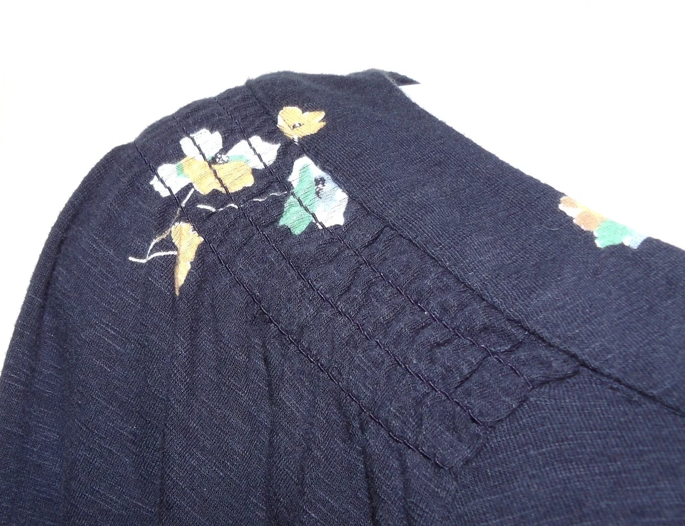 Lovely Blue Print J. JILL 3/4 Sleeve Tencel Blend Top w/Smocking - 2X - Image 3 of 3