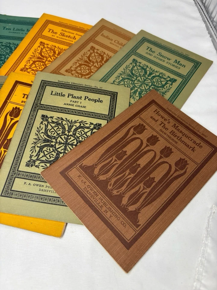 Instructor Literature Series (11 Booklets in total) The Snow Men-Little Plant Pe - Image 3 of 4