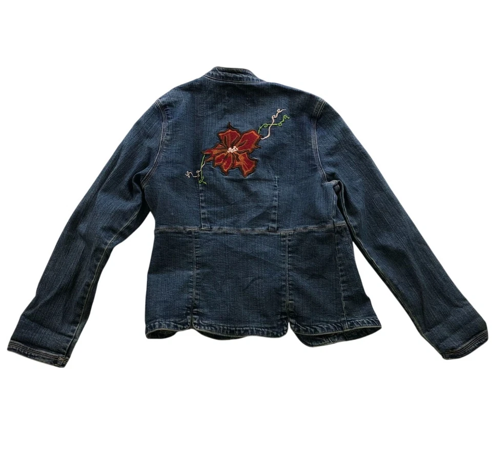 Live A Little Womens Jean Jacket Medium Petite Embroidered Floral Blue Denim Y2K - Image 2 of 4