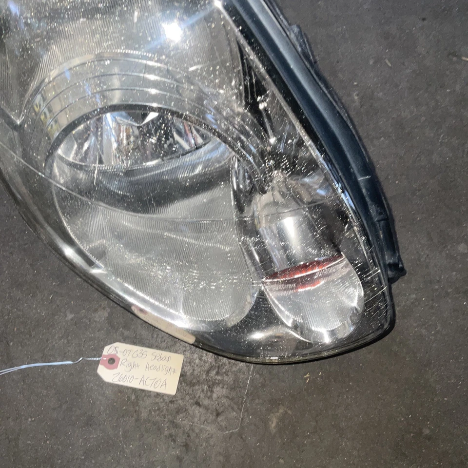 05-07 英菲尼迪 G35 轿车右前灯总成 26010-AC70A — 第 3/4 张图片