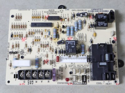Carrier Bryant Payne CEPL130438-01 Control Circuit Board HK42FZ013