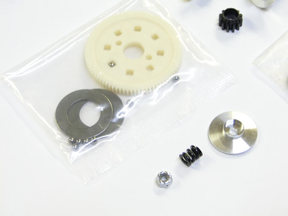 NEW ASSOCIATED RC10 RC10CC CLASSIC CLEAR EDITION Diff Hardware SpurGear Set AF10 - Image 2 of 3