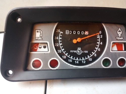 Quadro strumenti misuratore adatto a Ford 2000 2110 3000 4000 4110 5000 7000 nuovo - Foto 2 di 6