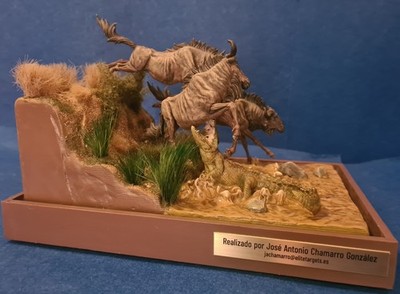 Africa Wildebeest Migration to Maasai Mara 1/24 scale Migration of the Ñu river Mara
