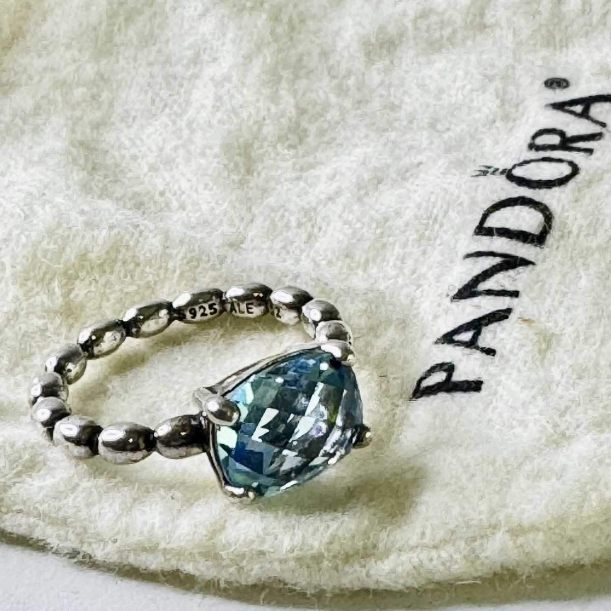 Pandora Cool Breeze Blue Topaz Ring Size 6 52 Sterling Silver 925