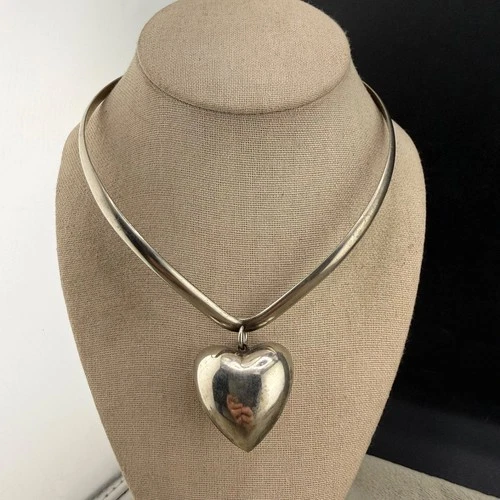 Vintage Torque Necklace Silver Tone Puffy Heart Pendant 16”