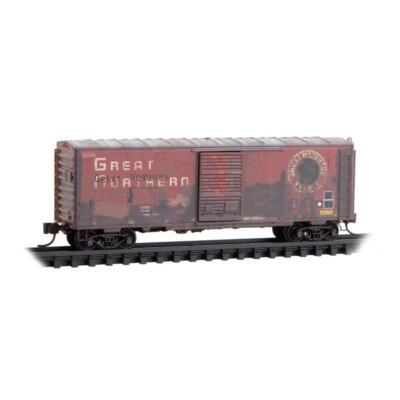 N Scale Micro-Trains #073 45 360 Great Northern 40' Standard Box Car Weathered
