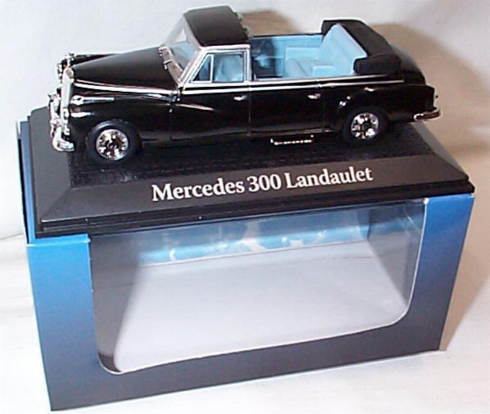 MERCEDES 300 LANDAULET MODEL CAR 1:43 SCALE NOREV PRESIDENTIAL ADENAUER 1963