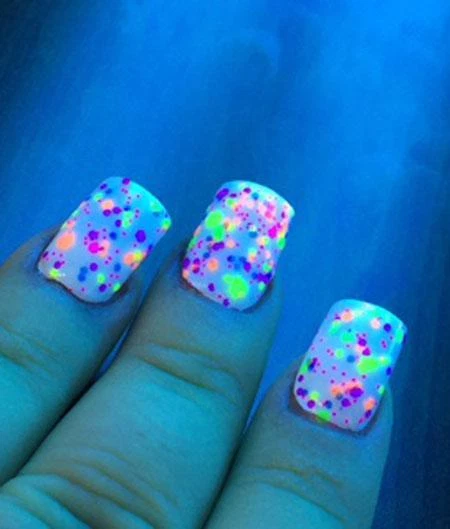 blacklight reactive nail polish