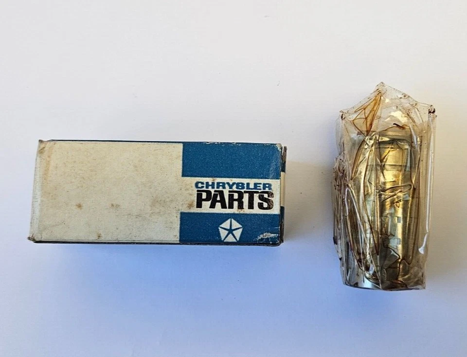 Dodge Plymouth Chrysler 1961-1974 aire acondicionado válvula EPR 2776146 NUEVO DE STOCK Foto 4 de 4