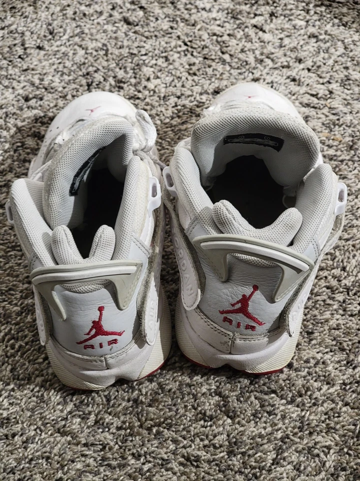 Air Jordan 6 кольца Athletic туфли молодежный размер 4,5Y шнурует вверх все белый/красный (2021) - Изображение 4 из 4