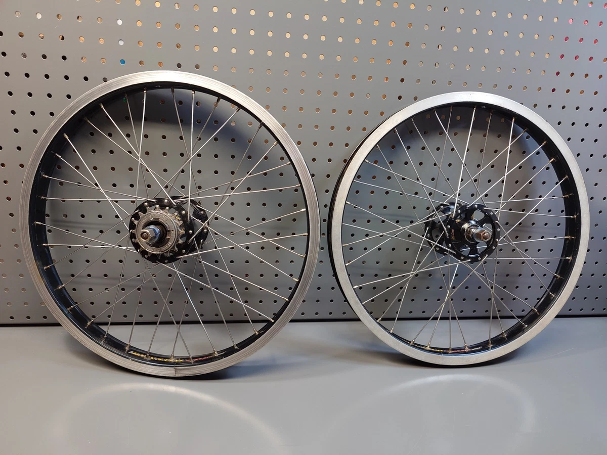 Juego De 4 Tuercas De Ala Vintage Para Bicicleta De Carroretera - Medida 3/8-26, Marca Sugino, Fabricadas En Japón
