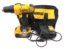DEWALT DCD771 20V Cordless Drill/Driver with 5Ah Battery