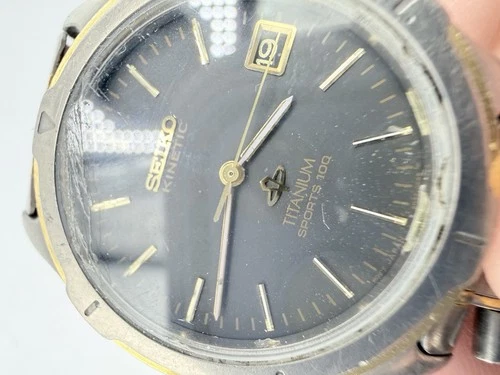 Vintage Seiko Kinetic Titanium Sports 100 Men’s Watch Unknown Condition