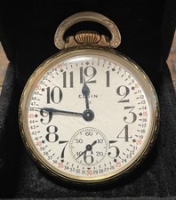 Vintage 1949 Elgin Grade 573 Lever Set Pocket Watch 17J 10k GF Runs Size 16s