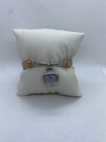 FCUK Ladies Brown watch Leather Strap NEW NO BOX - Picture 2 of 6