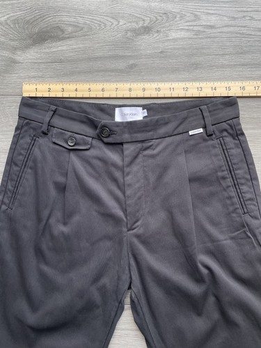 Pantalón para mujer Calvin Klein ajuste cónico elástico negro talla 46 UK 12 - Imagen 7 de 14