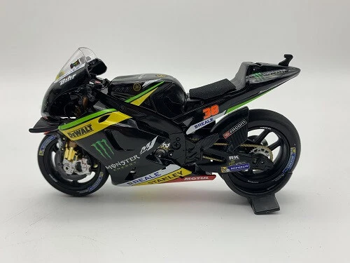 Yamaha YZR M1 Monster Yamaha Tech3 Bradley Smith im Maßstab 1:18 Minichamps NEU - Bild 4 von 4
