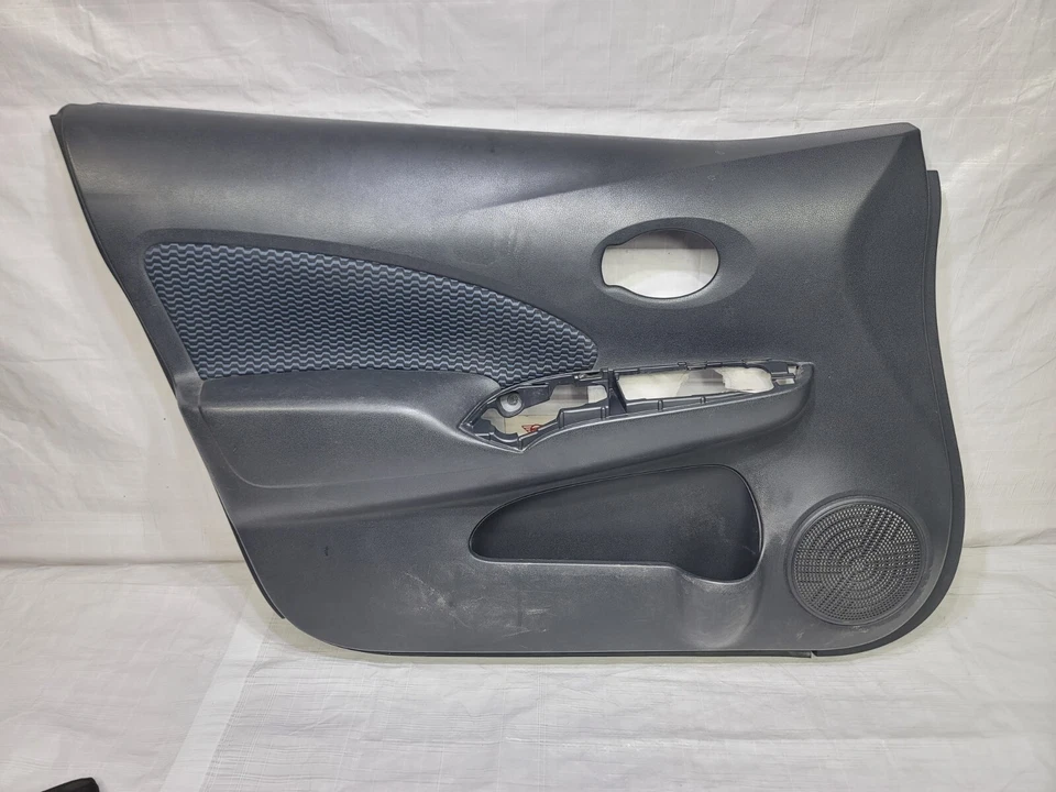 2015-2019 Nissan Versa Note Door Trim Panel Front Left Driver Side 80911-3AN1A Foto 2 de 4